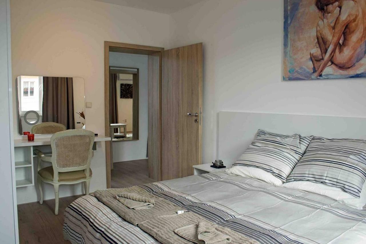 Design Apartment Blagoevgrad Ngoại thất bức ảnh